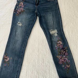 Kut from the Kloth Size 6 Embroidery Jeans